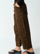 Load image into Gallery viewer, Hear That Leopard Lounge Wide-Leg Pants in Brown Leopard