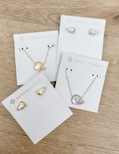 Load image into Gallery viewer, Kendra Scott Cheer Stud Earrings in Gold/White MOP