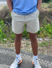 Load image into Gallery viewer, Southern Tide Men's 8" Brrrdie Gulf Shorts Stone