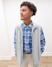 Load image into Gallery viewer, Vineyard Vines Miacomet Plaid Island Slub Shirt in Moonshine