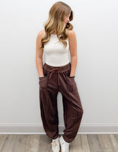 Load image into Gallery viewer, Whatcha Say Mineral Washed Barrel Fit Wide Leg Jeans in Chocolate