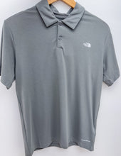 Load image into Gallery viewer, The North Face Men's Adventure Polo in Smoked Pearl