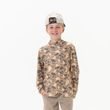 Load image into Gallery viewer, Burlebo Pintail Camo Youth Performance Hoodie