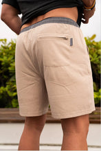 Load image into Gallery viewer, Burlebo 5.5" Athletic Shorts in Heather Khaki with Venado Camo Liner
