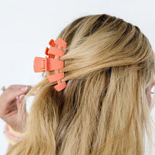 Load image into Gallery viewer, Teleties Classic Medium Hair Clip-Lexie Hull