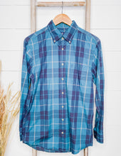 Load image into Gallery viewer, Brewer's Lantern Men's Plantation Long Sleeve Button-Down