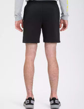 Load image into Gallery viewer, The North Face Men's Coordinates Short